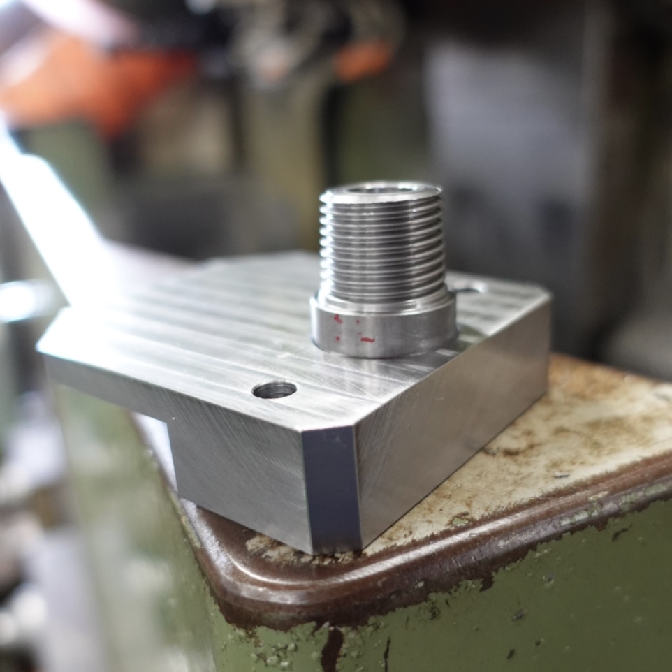 有限会社榊原工機|小物部品の少量~中量生産に特化|ガレージブランド・個人ブランド”の試作開発も